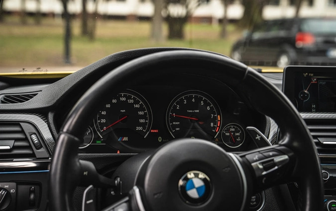 BMW M3 cena 189999 przebieg: 90000, rok produkcji 2015 z Warszawa małe 704